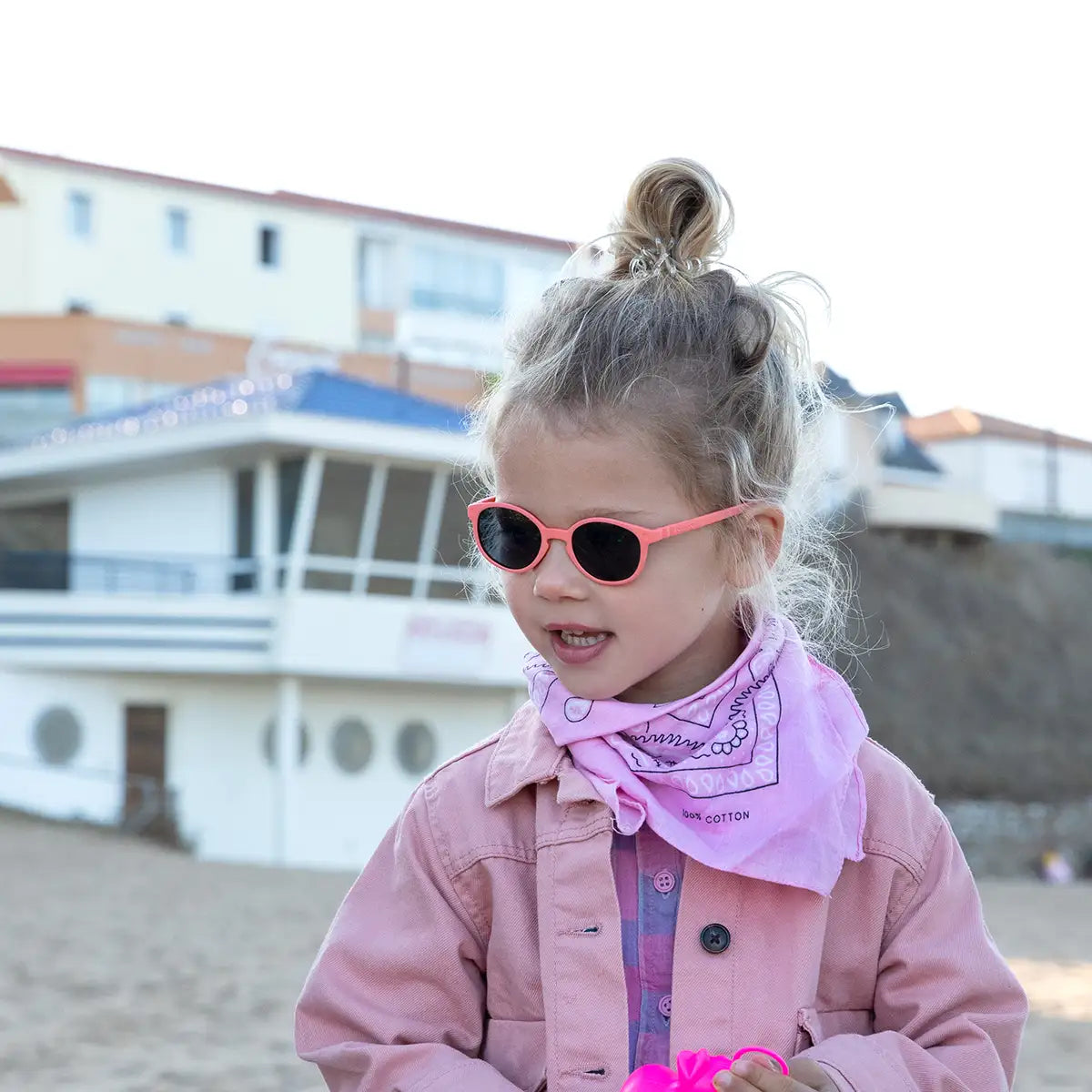 lunettes de soleil enfant bébé wazz pamplemousse