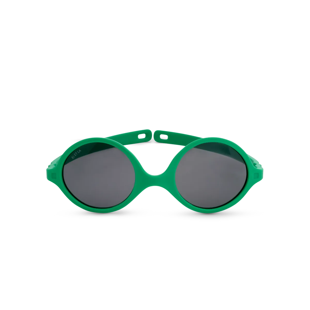 packshot lunettes de soleil bébé diabola pelouse