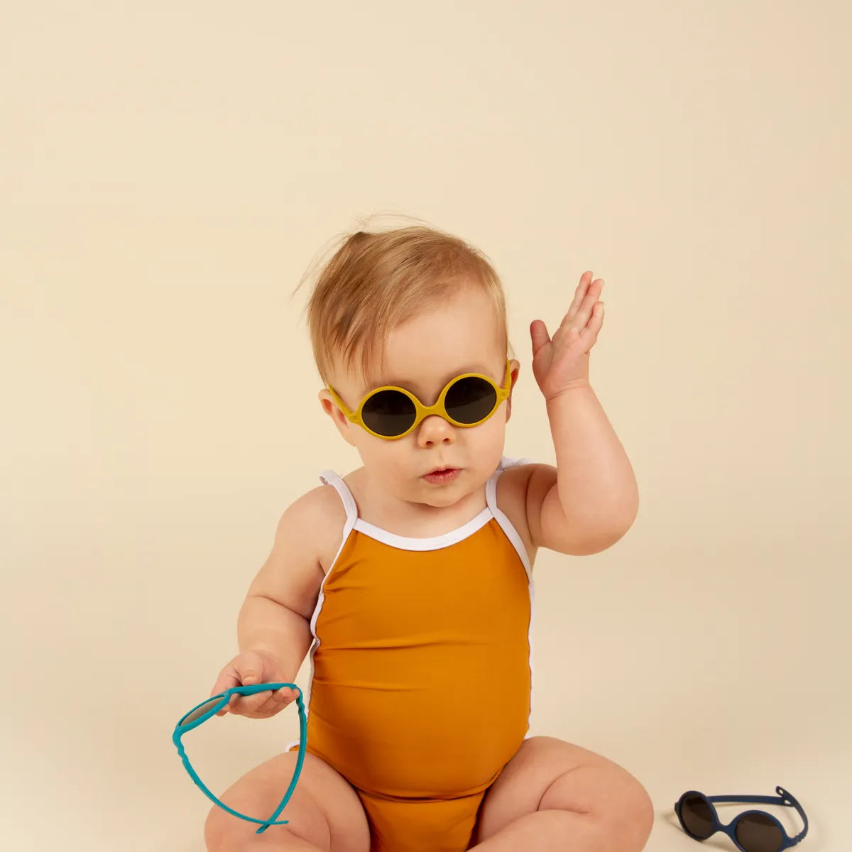 lunettes de soleil bébé diabola jaune moutarde