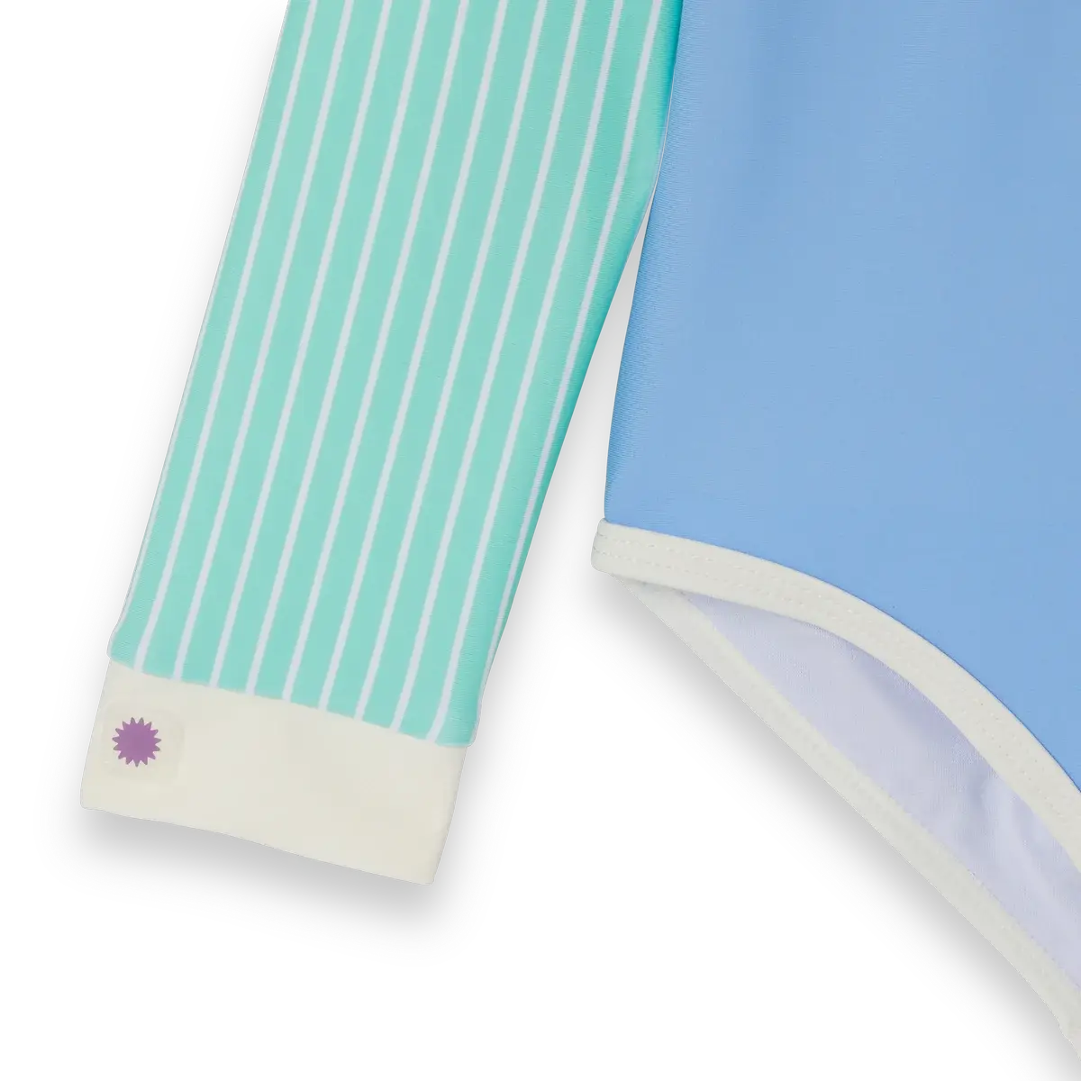 packshot maillot une piece fille bleu