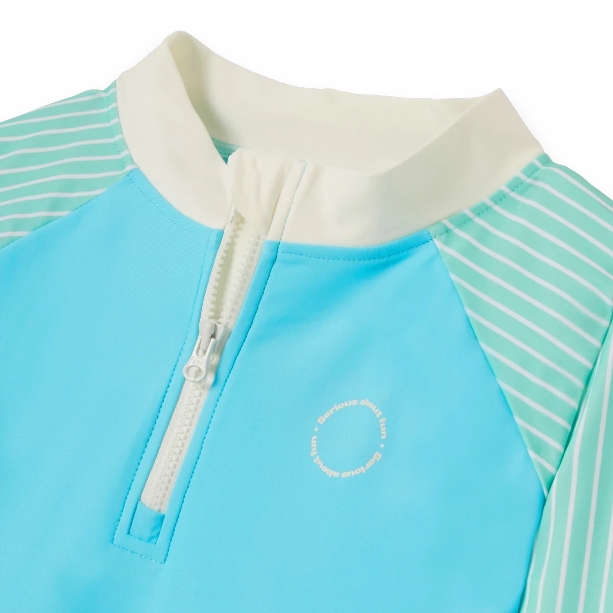 packshot tshirt anti uv enfant bleu rayures