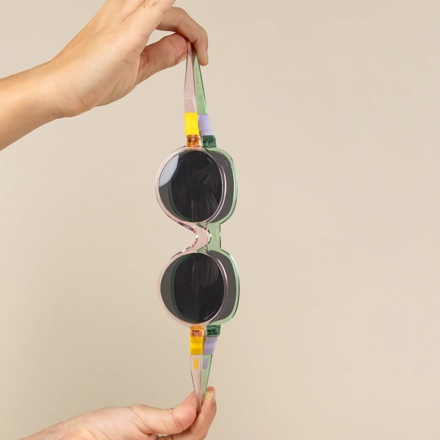 lunettes de soleil enfant pop rose