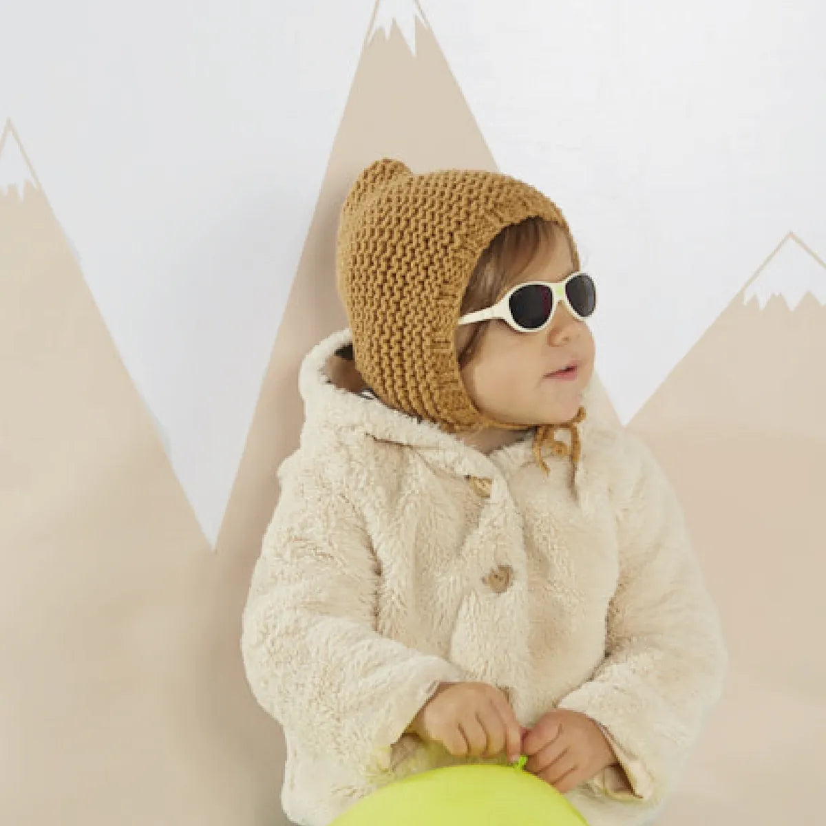 fille portant lunette jokaki creme