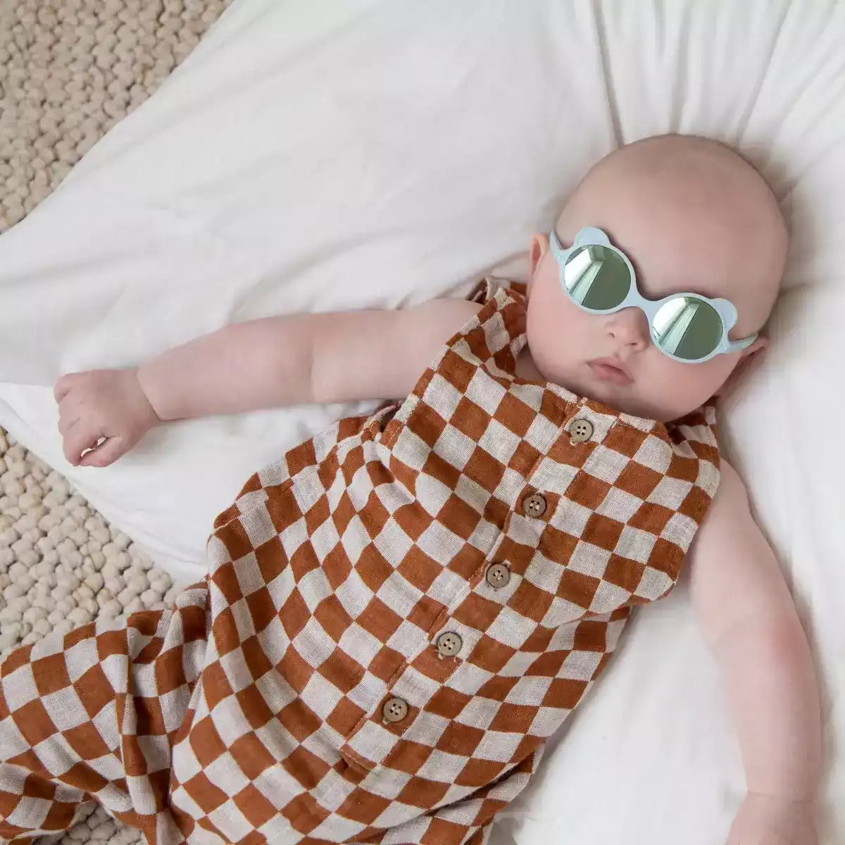 lunettes de soleil bébé enfant ourson bleu ciel