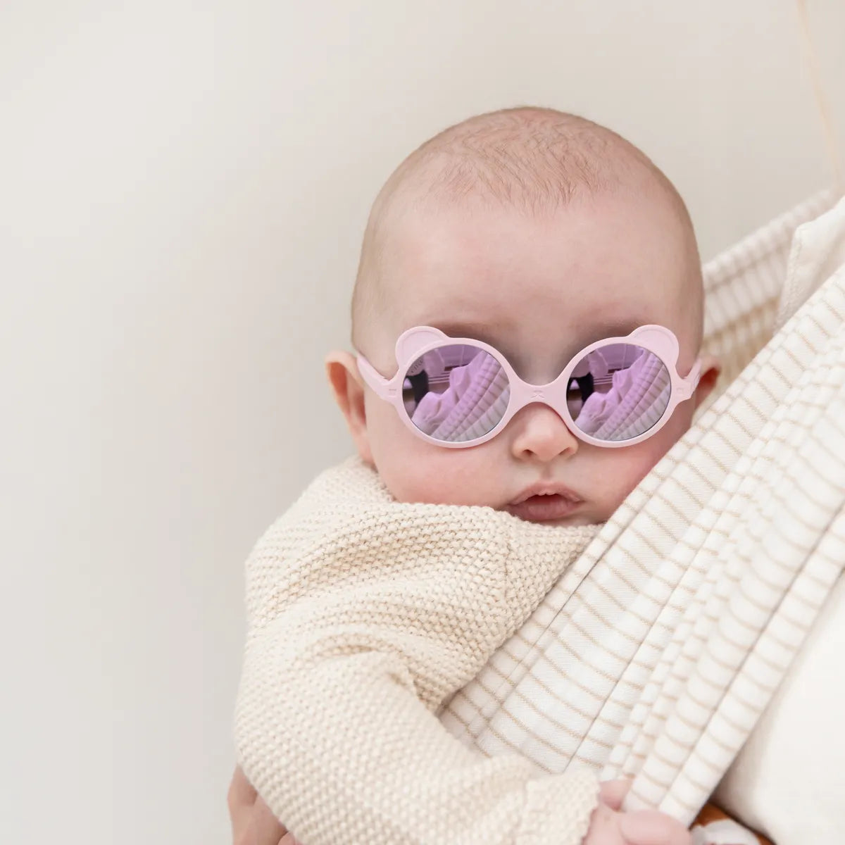 lunettes de soleil bébé enfant ourson rose pâle