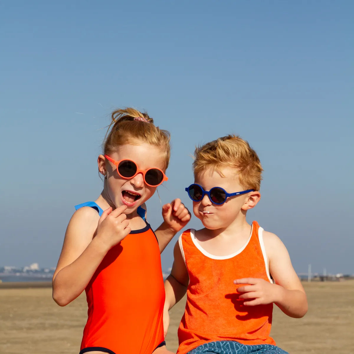 lunettes de soleil junior rozz bleu électrique